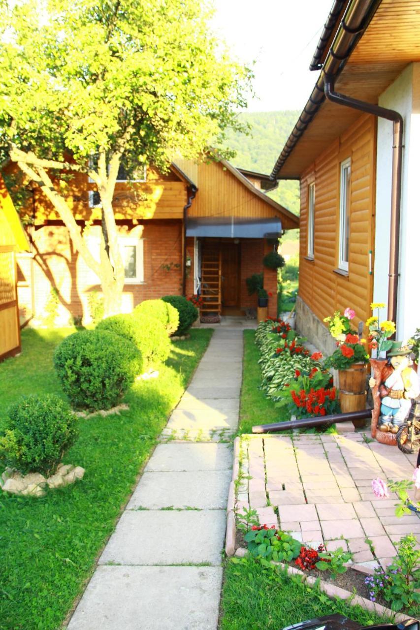 Hotel У Андрія Jaremtsche Exterior foto